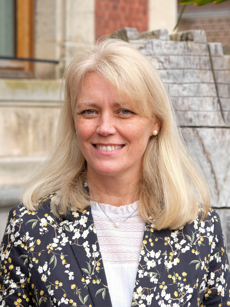 Caroline OUDART